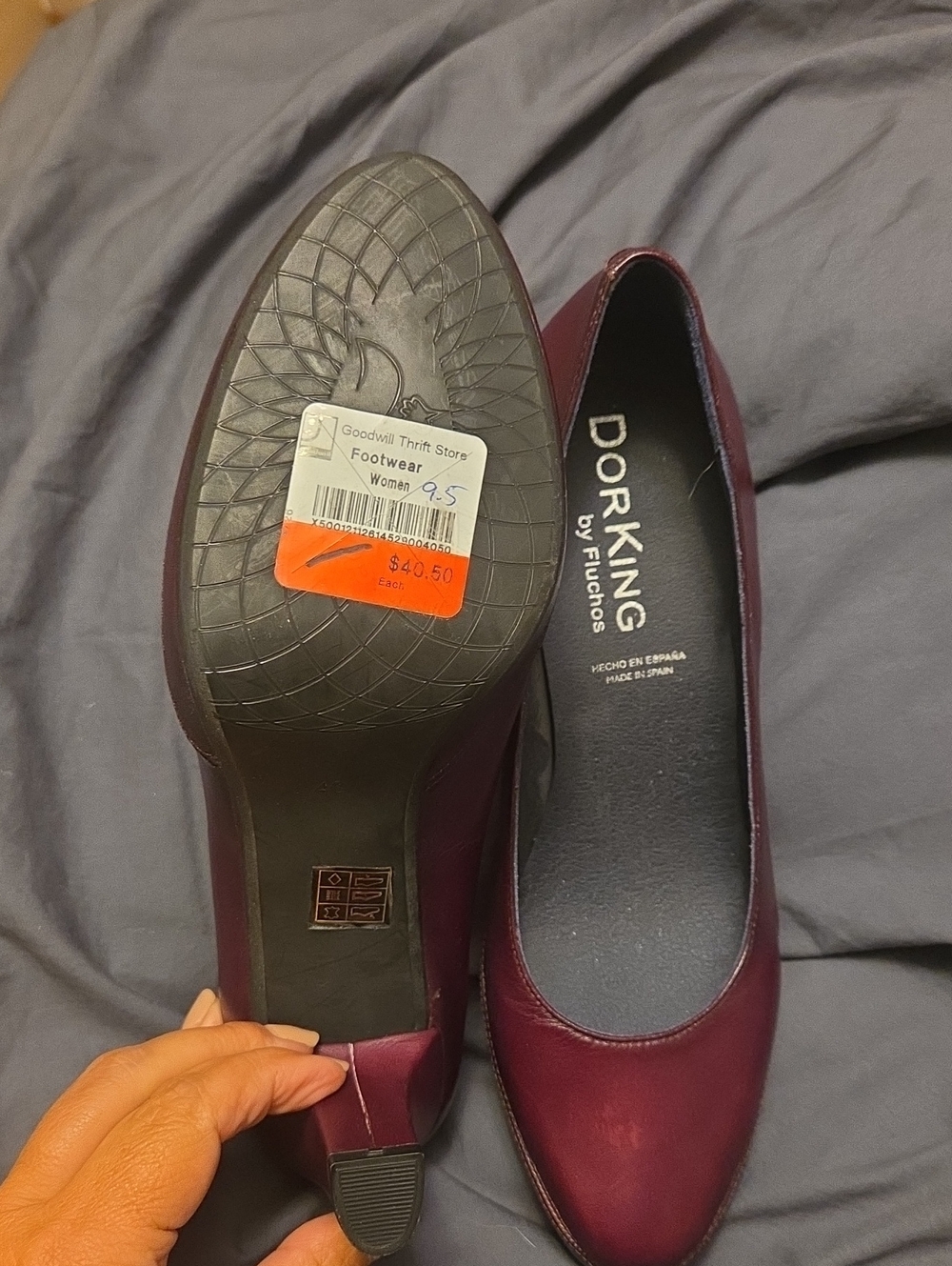 NEW With Tag Forking Burgandy Pumps